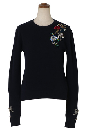 Bijou embroidery プルオーバー
