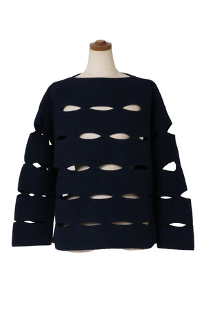 Slash knit プルオーバー