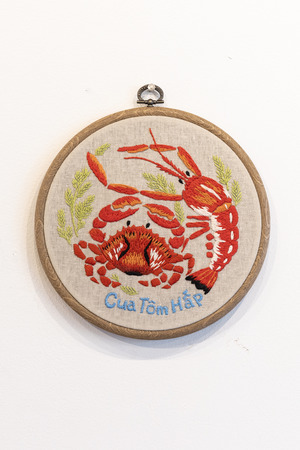 【DMC】Collaboration 刺繍キット(CUA TOM HAP)