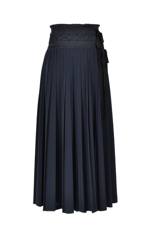 Braid Embroidery Pleats スカート