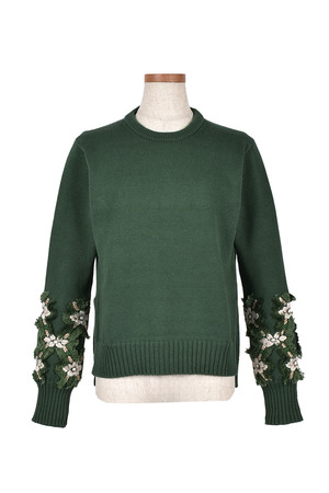 Fringe embroidery ニット
