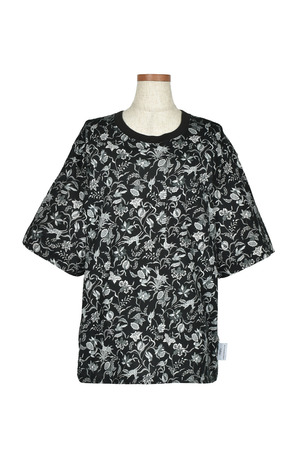 【styling/】Collaboration BATIK Print Tシャツ