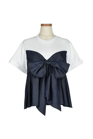 Front Ribbon Tシャツ