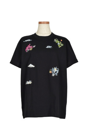 Dragon embroidery Tシャツ