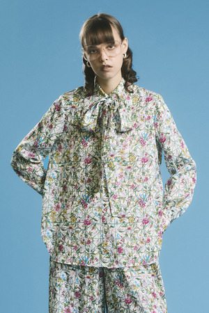 Bamboo Floral Garden シャツ