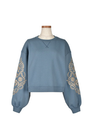 Embroidery スウェット
