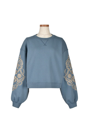 Embroidery スウェット