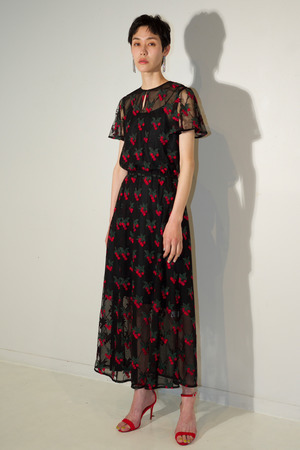 Cherry Embroidery Tulle ワンピース